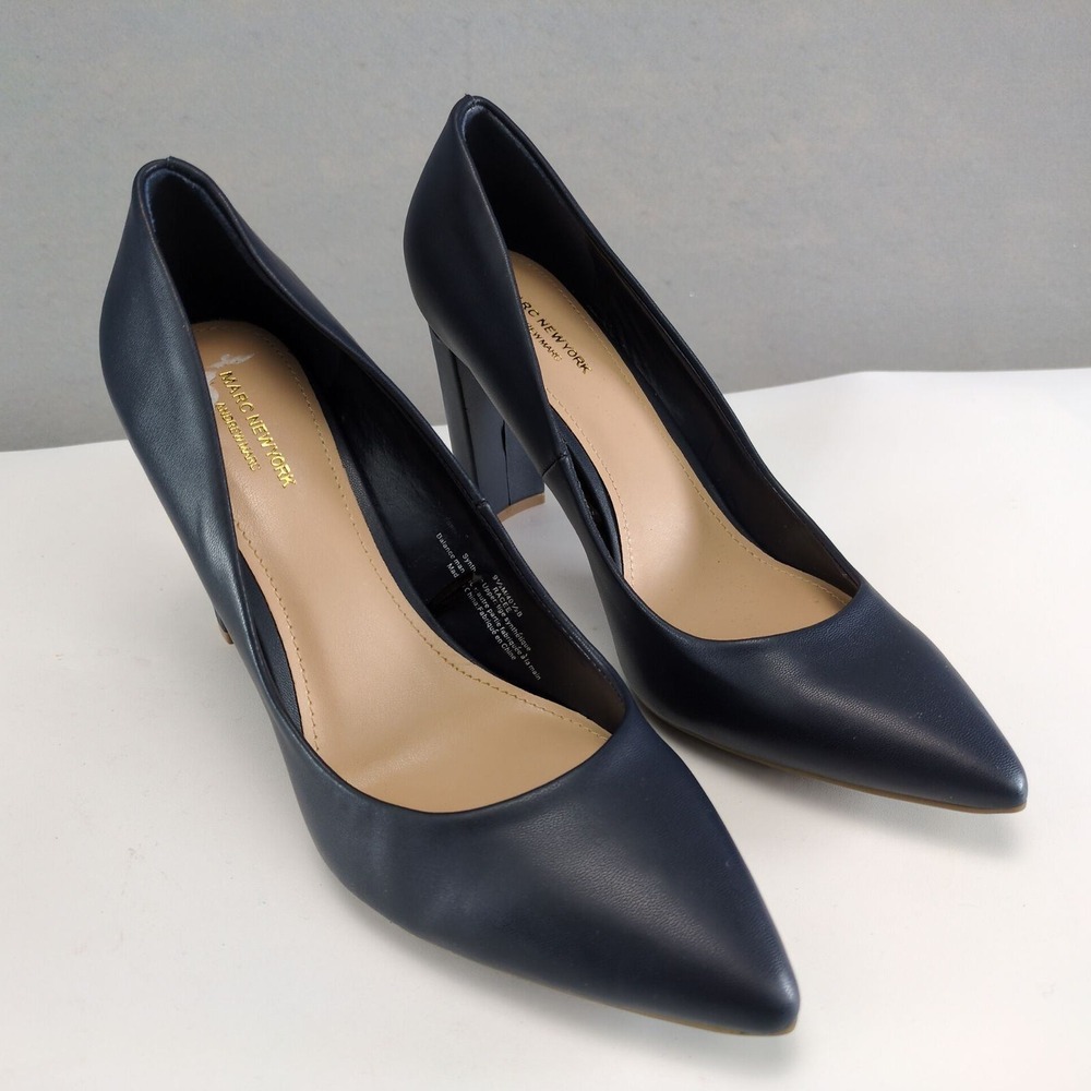 Marc New York Racee Navy Gold Accent Block Heel Pumps Womens 9.5M Pointed Toe